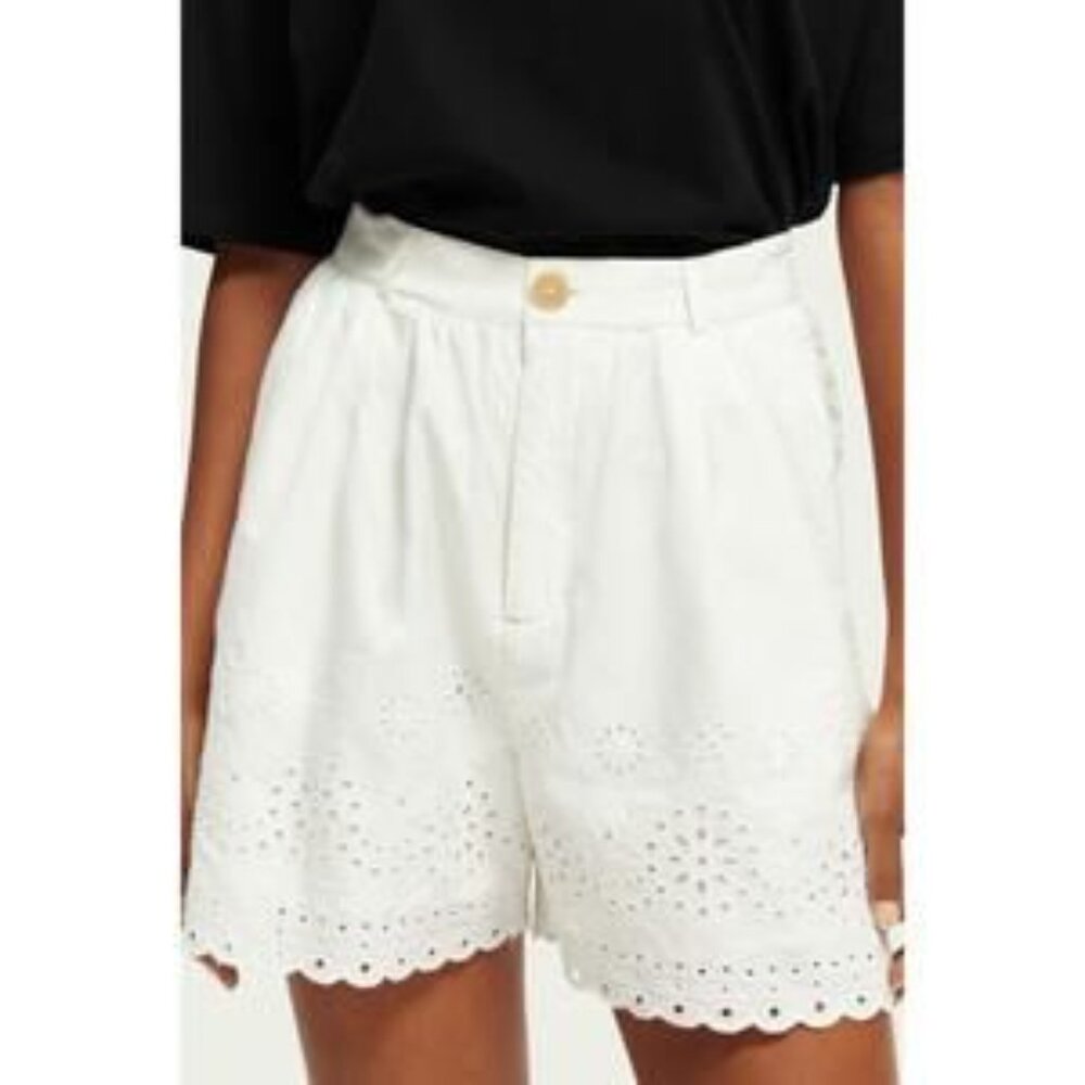 Scotch & Soda white embroidered high waisted shorts (size M)